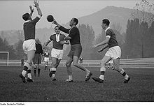 Feldhandball