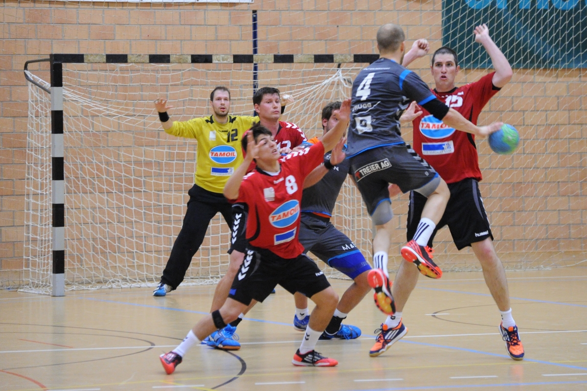 TSV Frick Handball::Spielszene TSV Frick 1 -Handball Brugg 2014 SpielszeneFrickBrugg2014